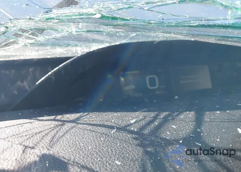 2019 Toyota Prius L Eco/Le/Limited/Xle z USA, uszkodzony, nr VIN JTDKARFU1K3079135